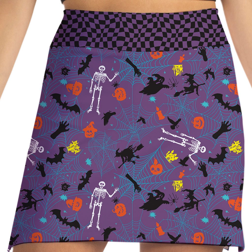 HAUNTED HALLOWEEN PRINT ACTIVE SKORT